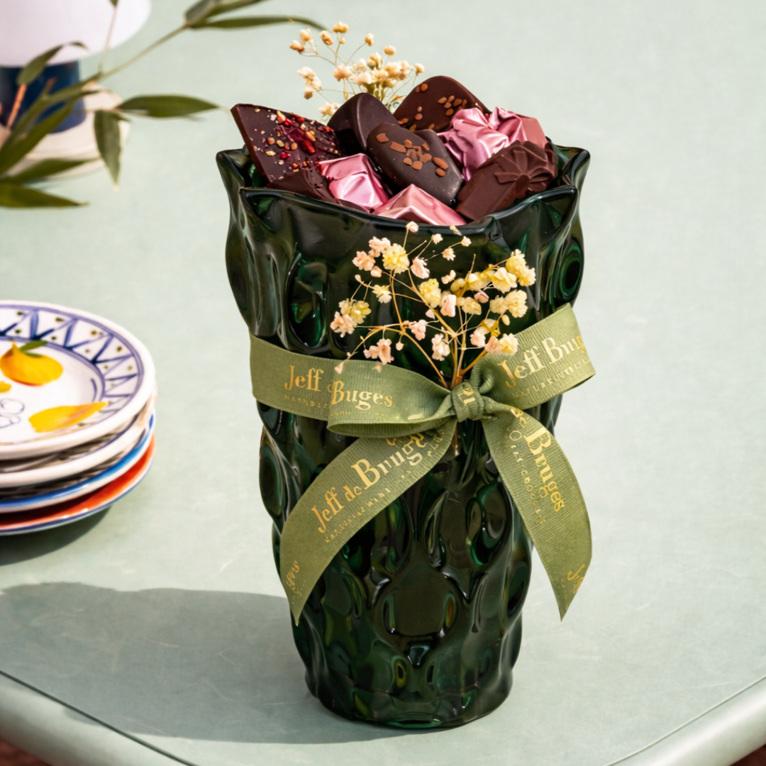 Vase en Verre Relief Vert avec 250g de chocolat